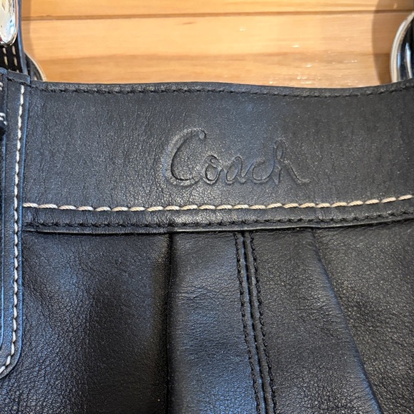Coach Black Leather Shoulder Bag - Picture 2 of 7
